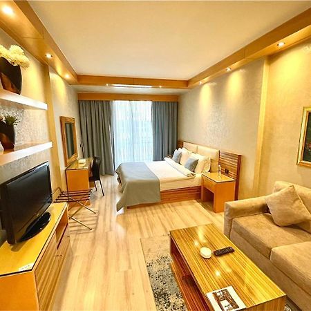 Imperial Suites Hotel Beirut Exteriör bild