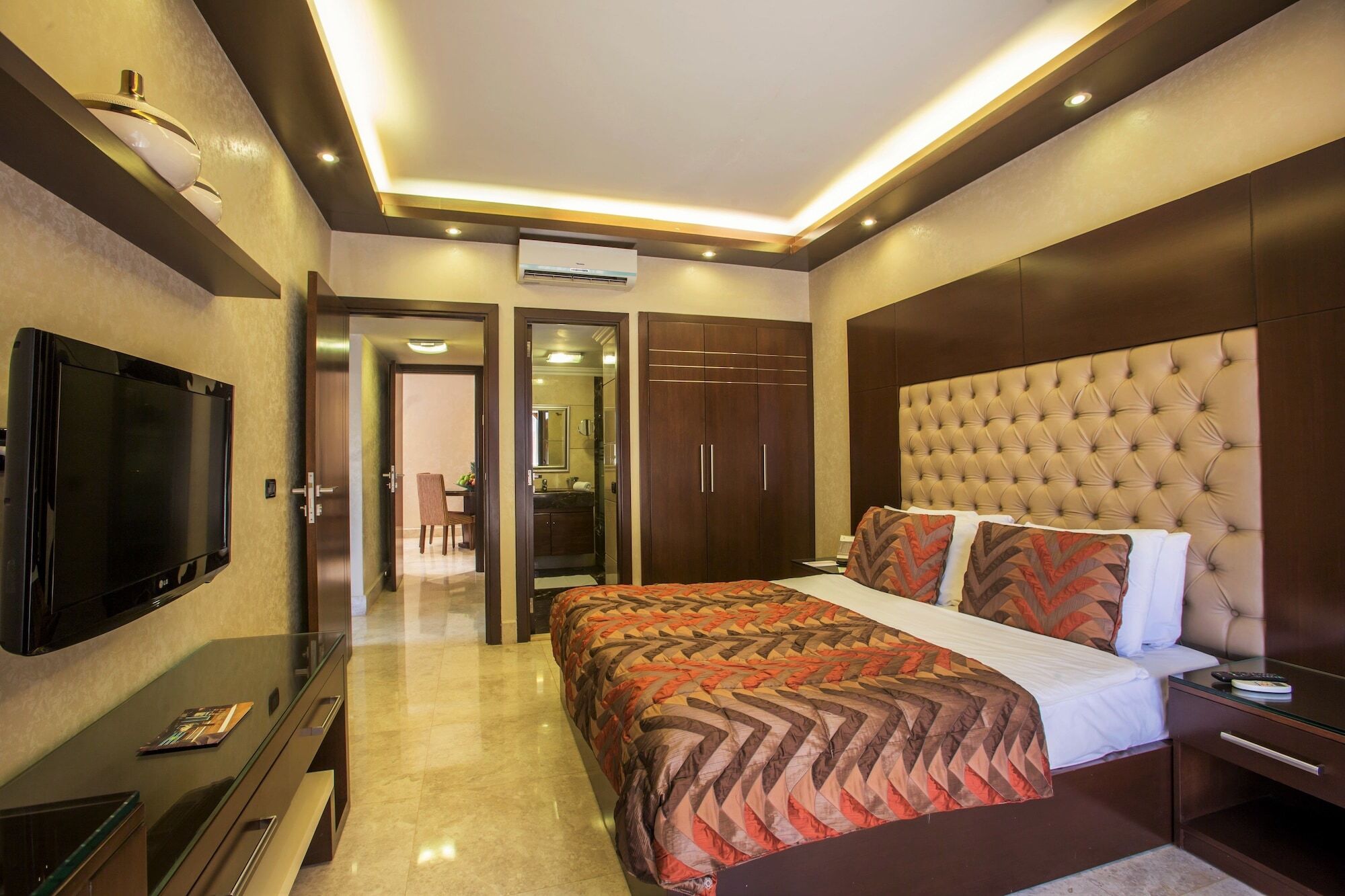 Imperial Suites Hotel Beirut Exteriör bild