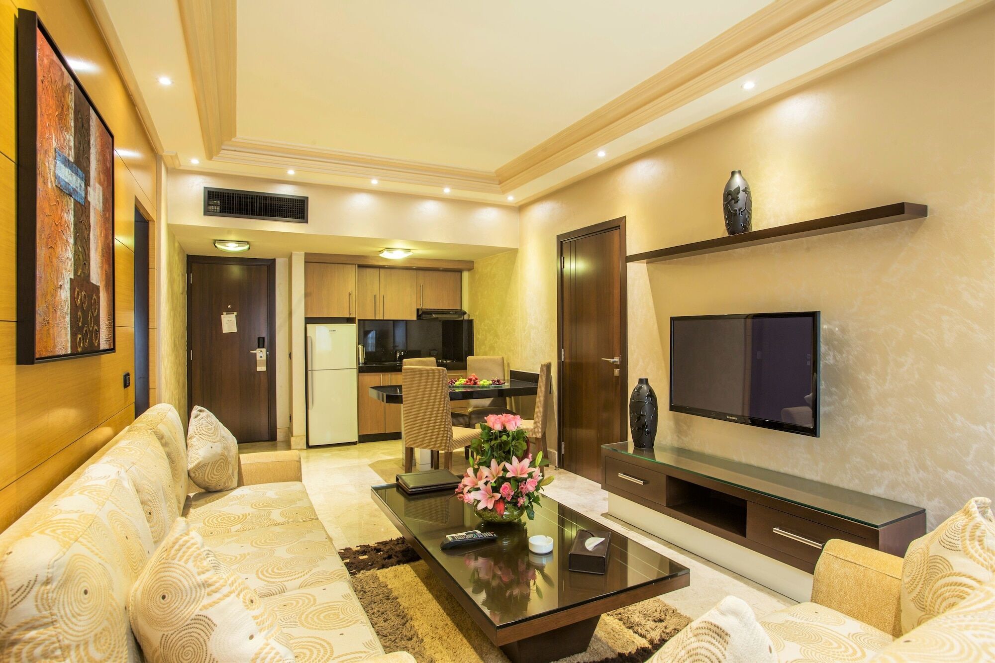 Imperial Suites Hotel Beirut Exteriör bild