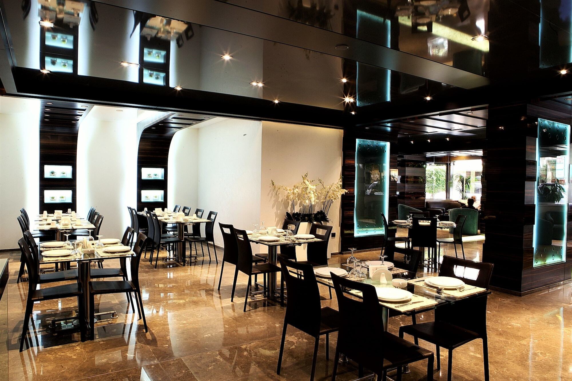 Imperial Suites Hotel Beirut Exteriör bild
